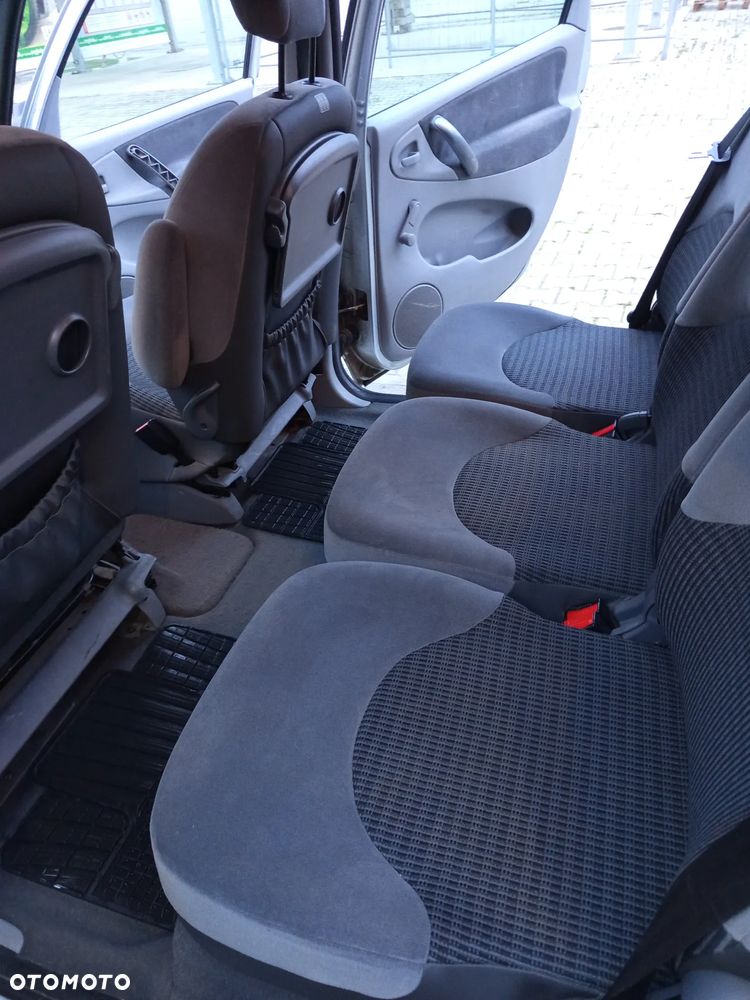 Citroën Xsara Picasso - 6