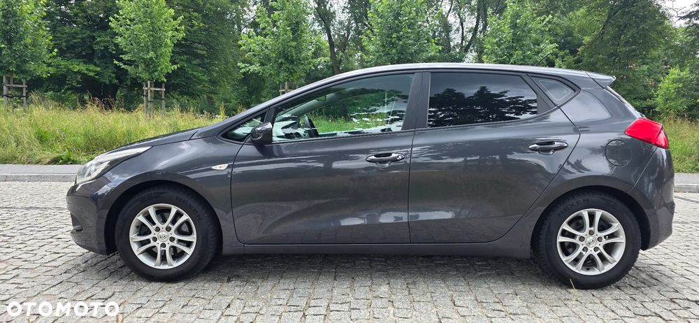 Kia Ceed - 5