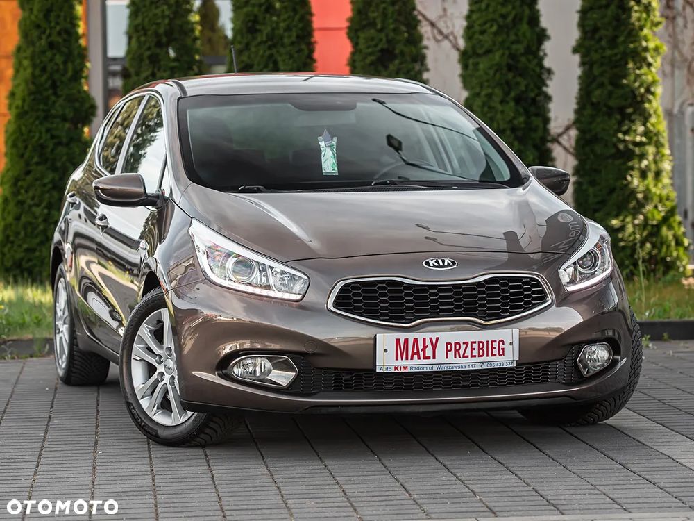 Kia Ceed 1.6 GDI Platinum Edition - 2