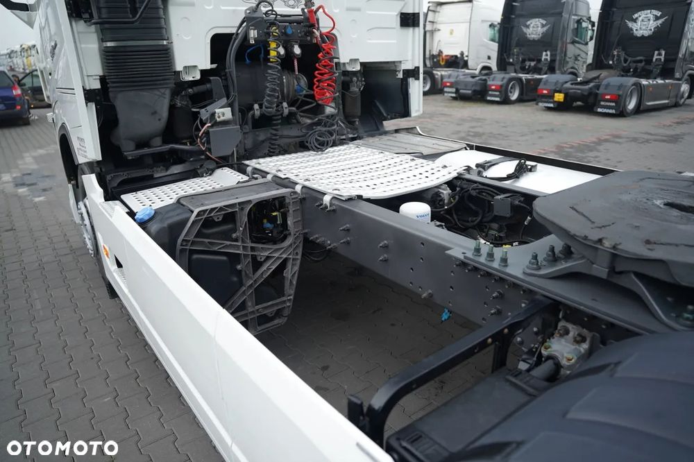 Volvo FH 500 / NISKA KABINA / I-SHIFT / ALUFELGI - 14