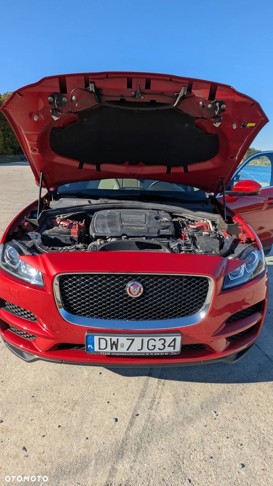 Jaguar F-Pace 2.0 i4P AWD Prestige - 18