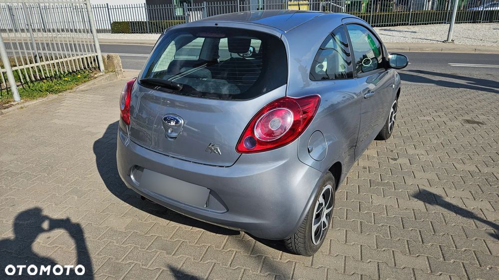 Ford KA 1.2 Titanium ASS EU6 - 16