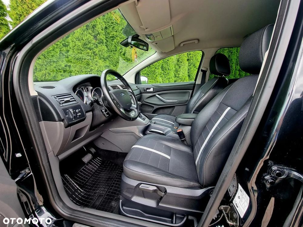 Ford Kuga 2.0 TDCi 4WD Trend - 32