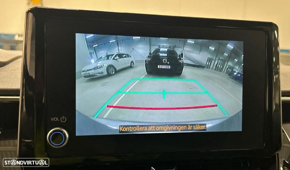 Toyota Corolla 1.8 Hybrid Active - 8