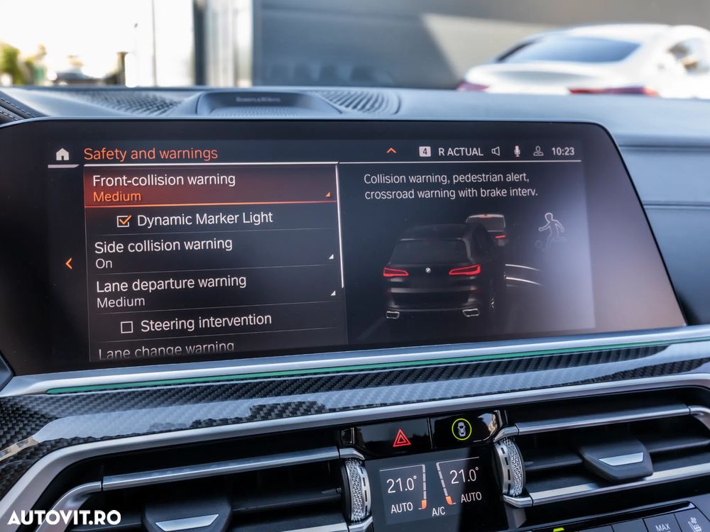 BMW X5 M M50i - 31