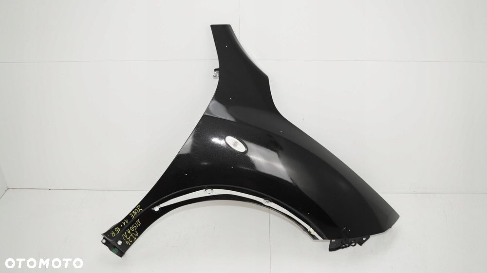 BŁOTNIK PRAWY PRZÓD NISSAN JUKE F15 11-15R Z11 - 1