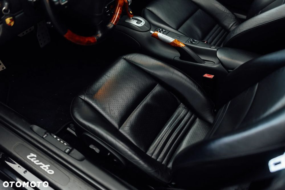 Porsche 911 - 31