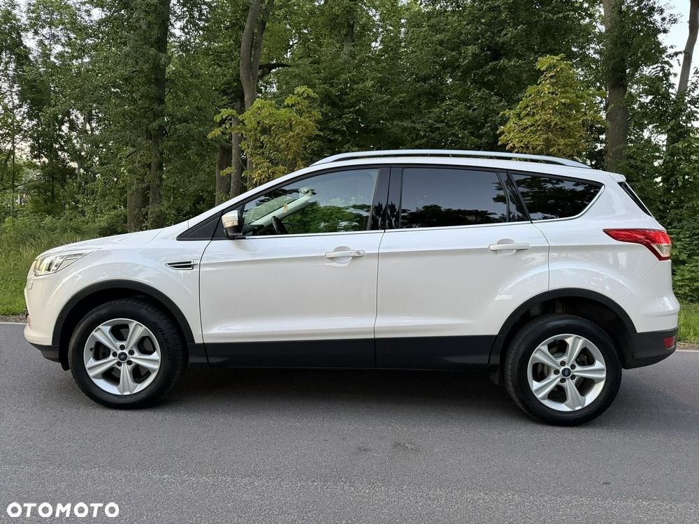 Ford Kuga - 4