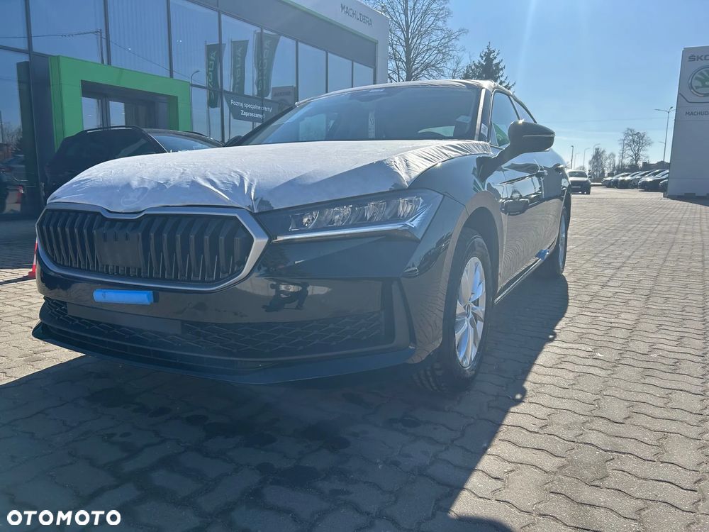 Skoda Superb 2.0 TDI SCR Essence DSG - 1