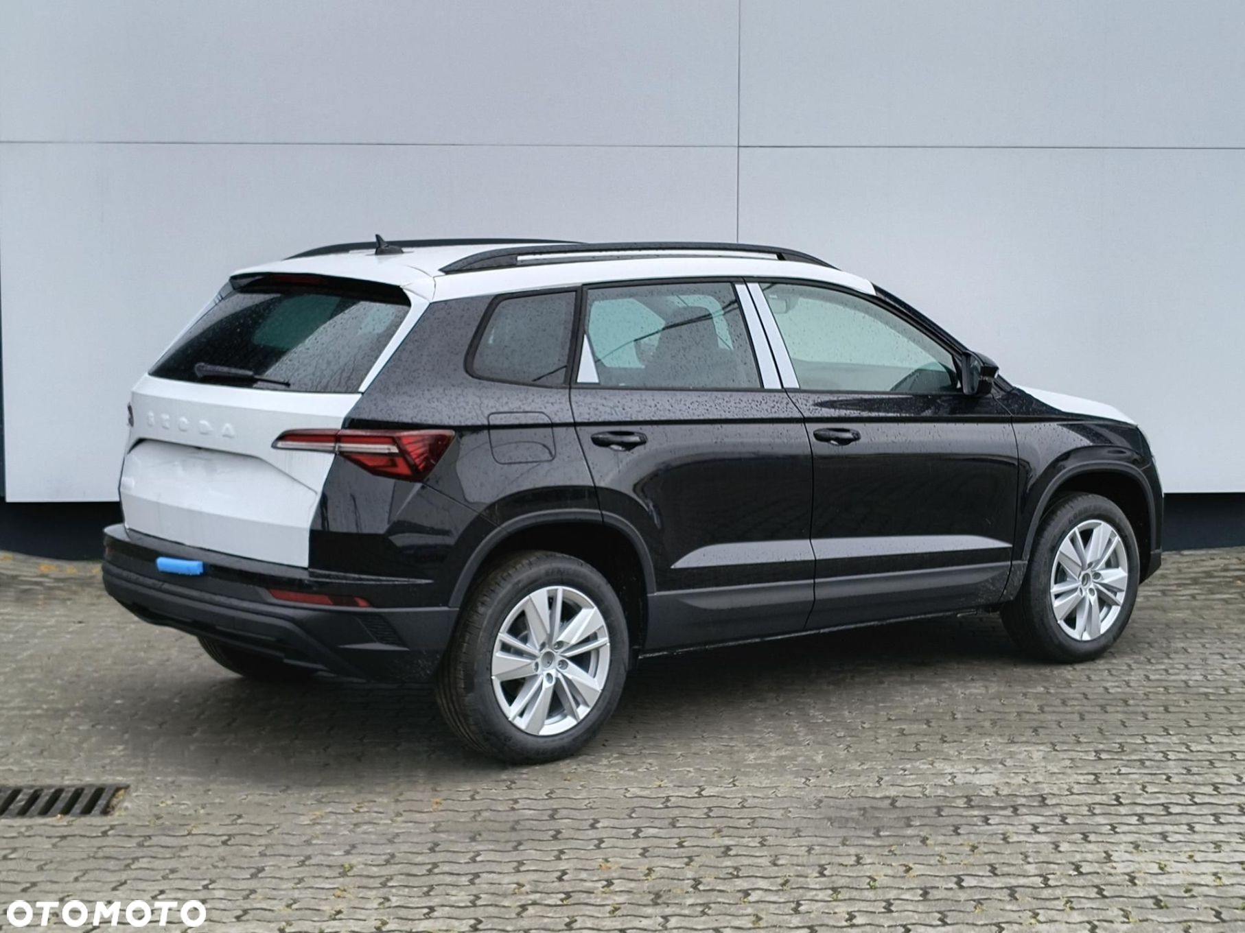 Skoda Karoq 1.5 TSI ACT Edition 130 DSG - 2