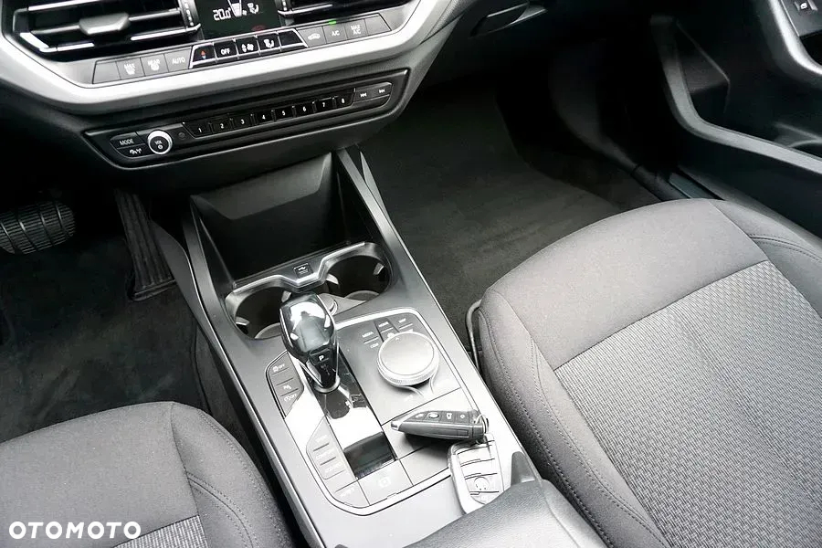 BMW Seria 1 116d ColorVision Edition - 34