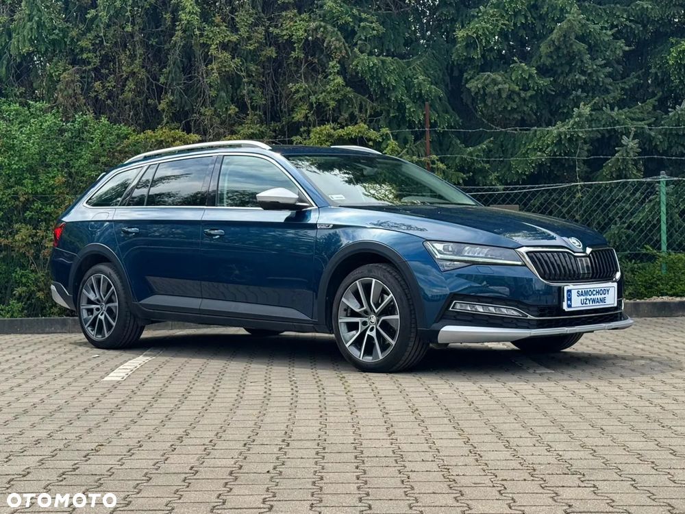 Skoda Superb 2.0 TDI SCR 4x4 Scout DSG - 3