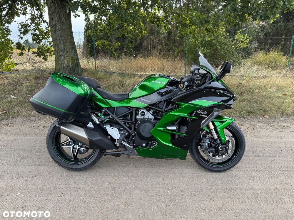 Kawasaki Ninja H2 SX - 3