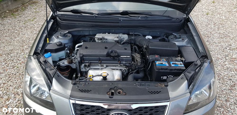 Kia Rio 1.4 Spirit - 19