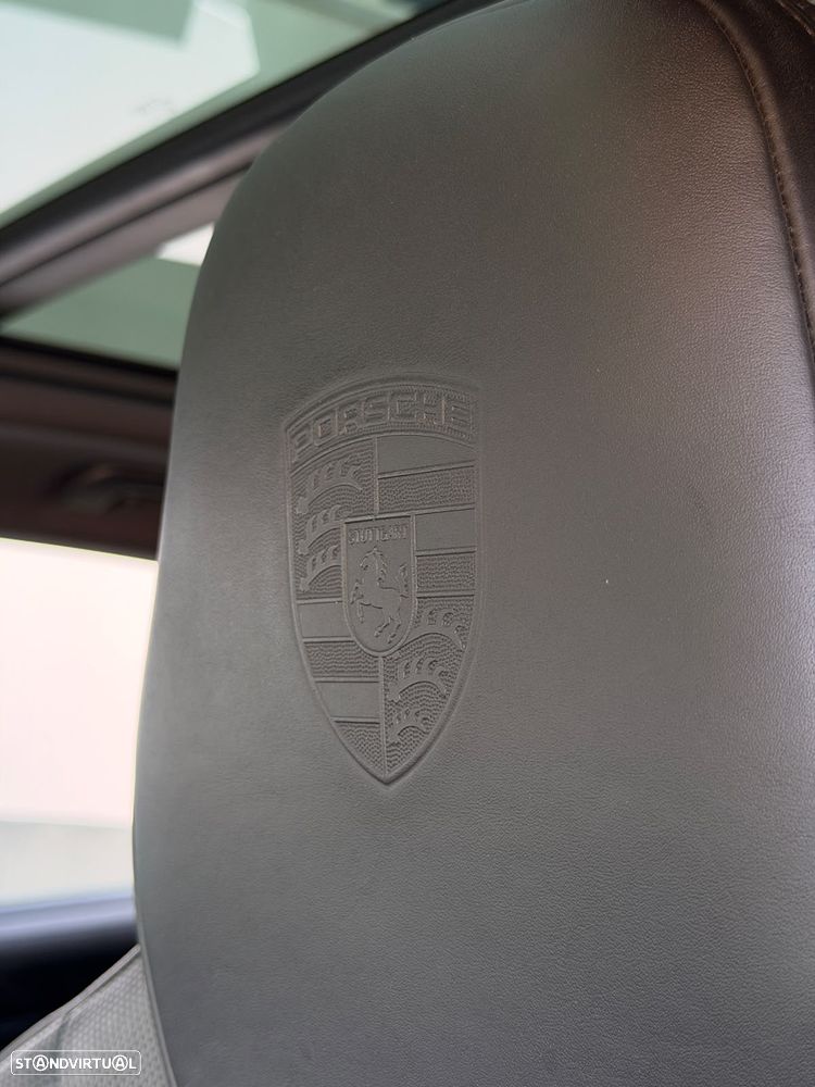 Porsche Cayenne E-Hybrid - 16