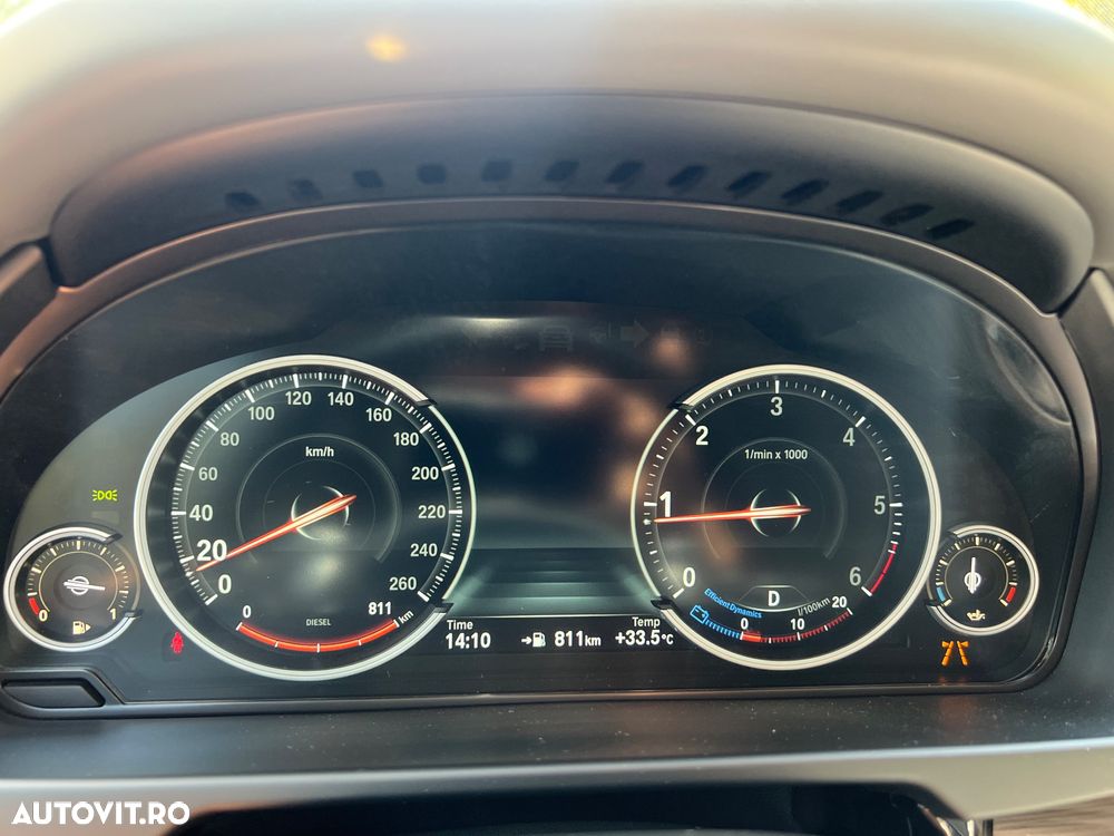 BMW X5 xDrive30d - 36
