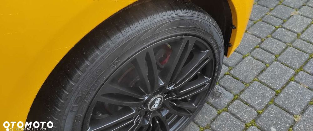 Hyundai Veloster - 20