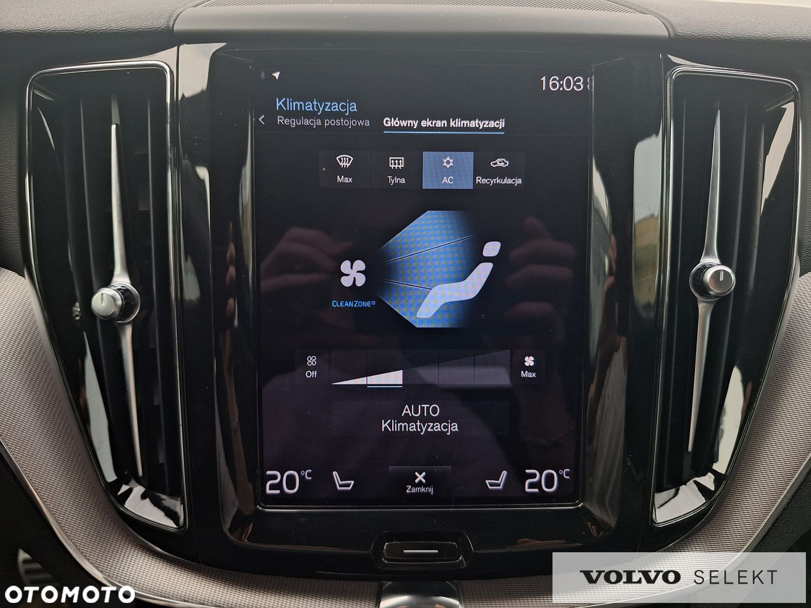 Volvo XC 60 - 25