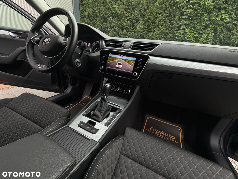 Skoda Superb - 16