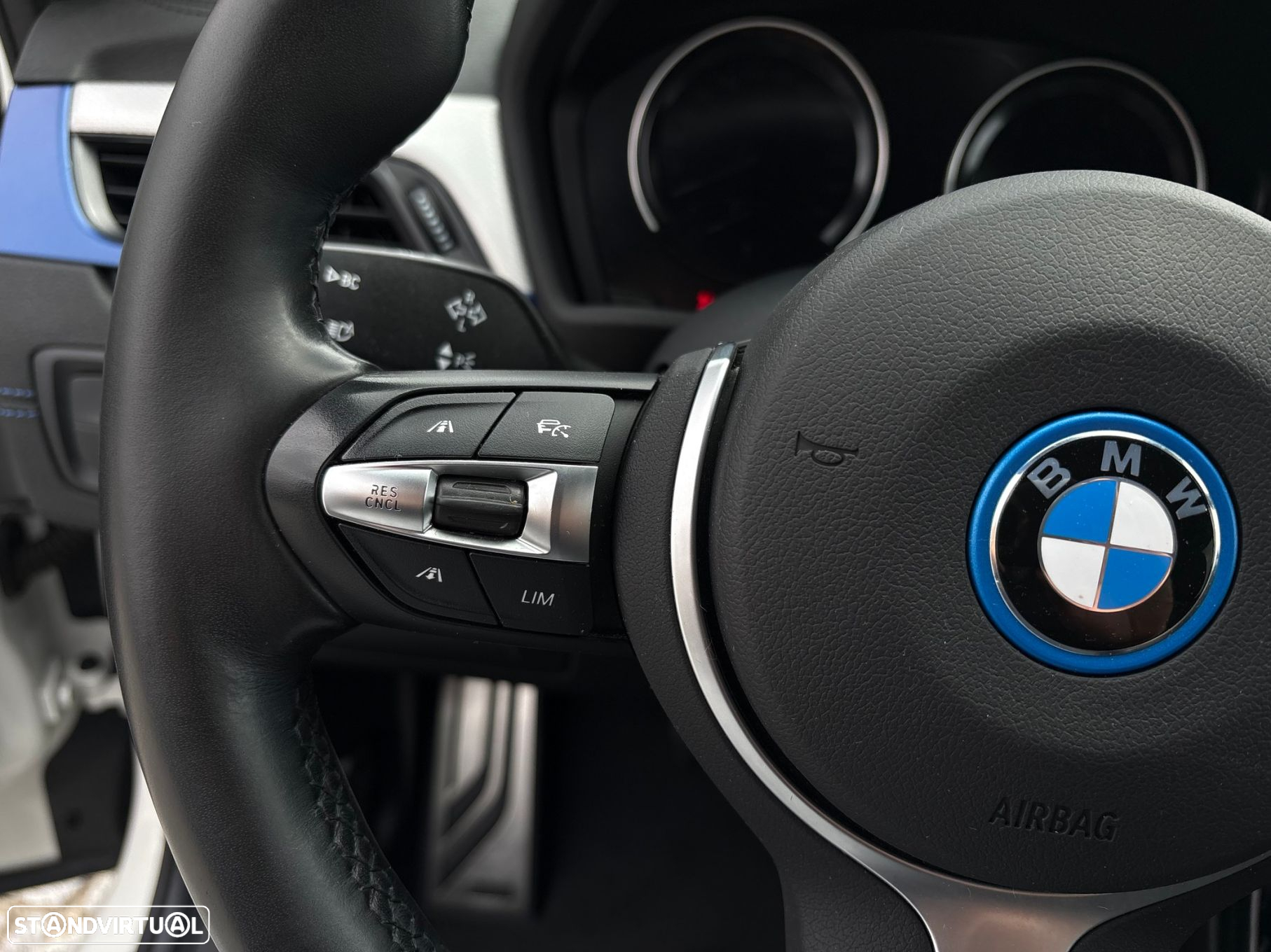 BMW X1 25 e xDrive Pack M - 35