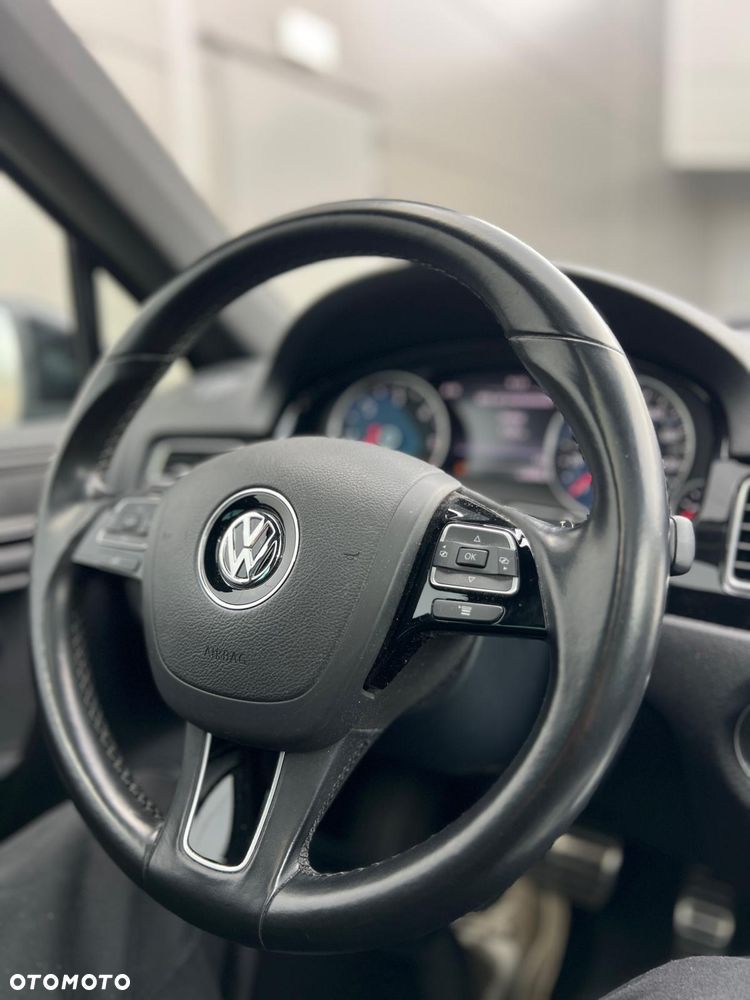 Volkswagen Touareg 3.0 V6 TDI Blue Motion DPF Automatik - 14