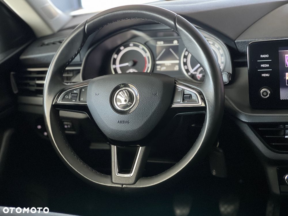 Skoda Kamiq 1.0 TSI Ambition - 34