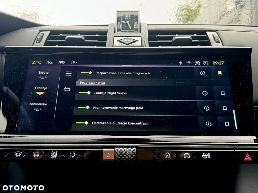DS Automobiles DS 7 Crossback - 14