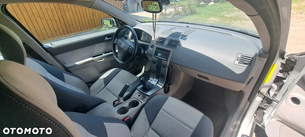 Volvo V50 2.0D DPF Momentum - 9