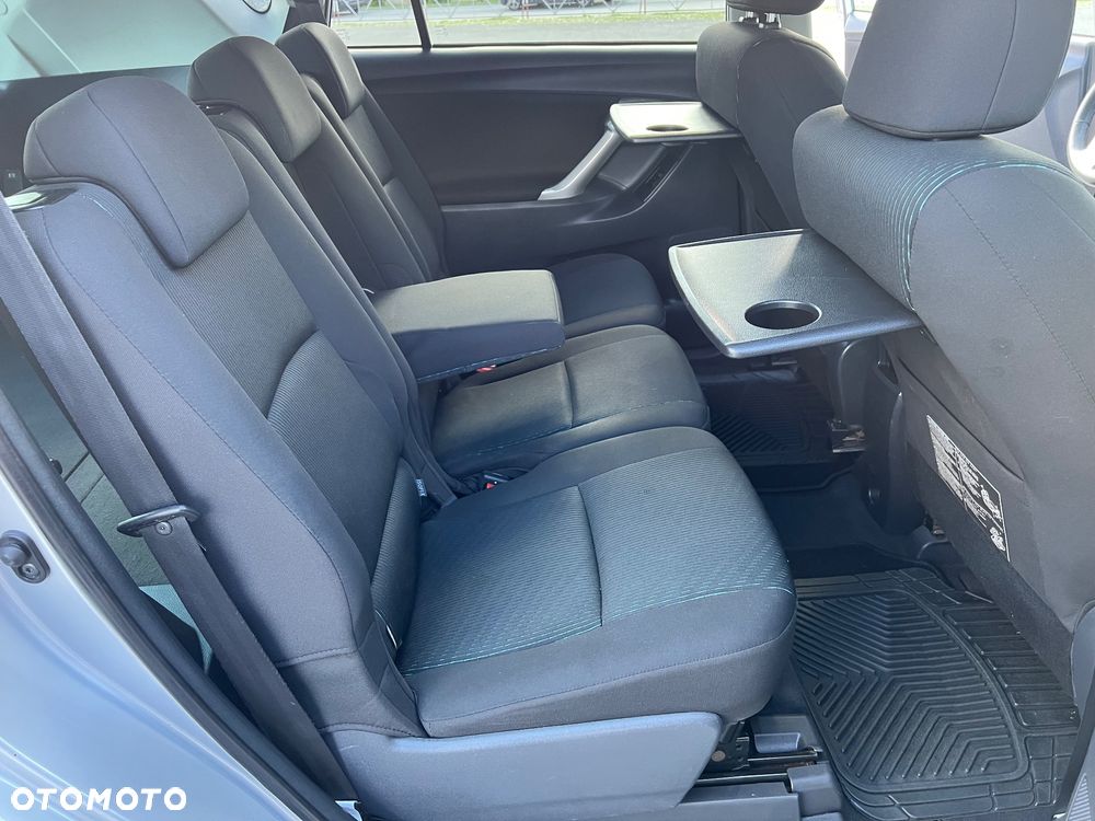 Toyota Verso 1.8 5-Sitzer Executive - 39