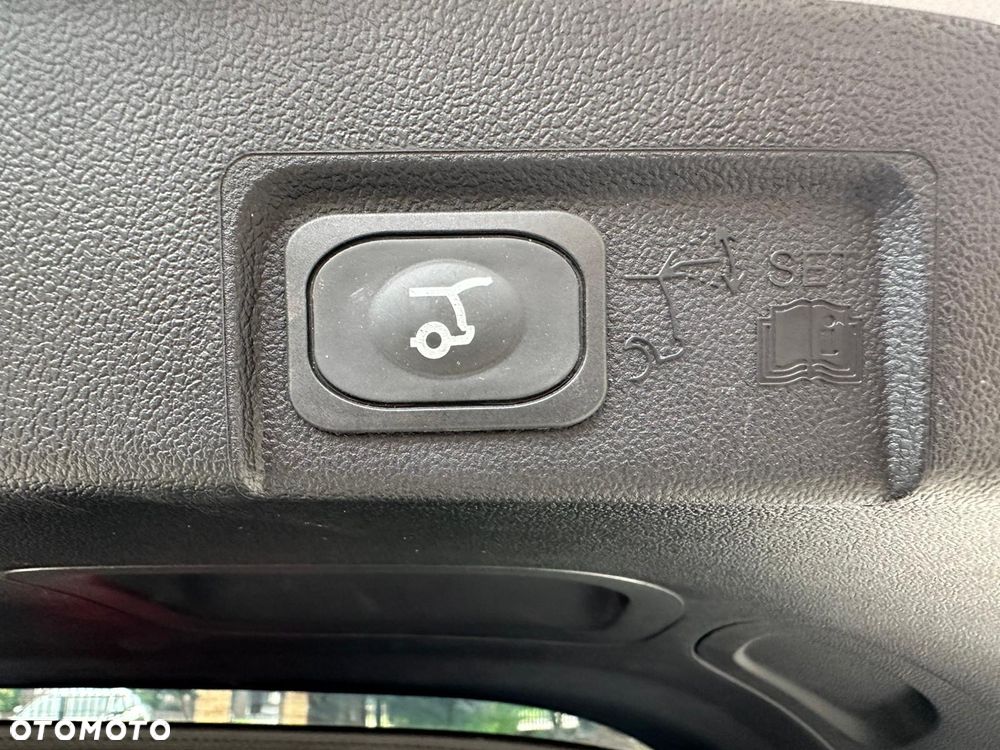 Ford Puma 1.0 EcoBoost mHEV ST-Line X DCT - 35