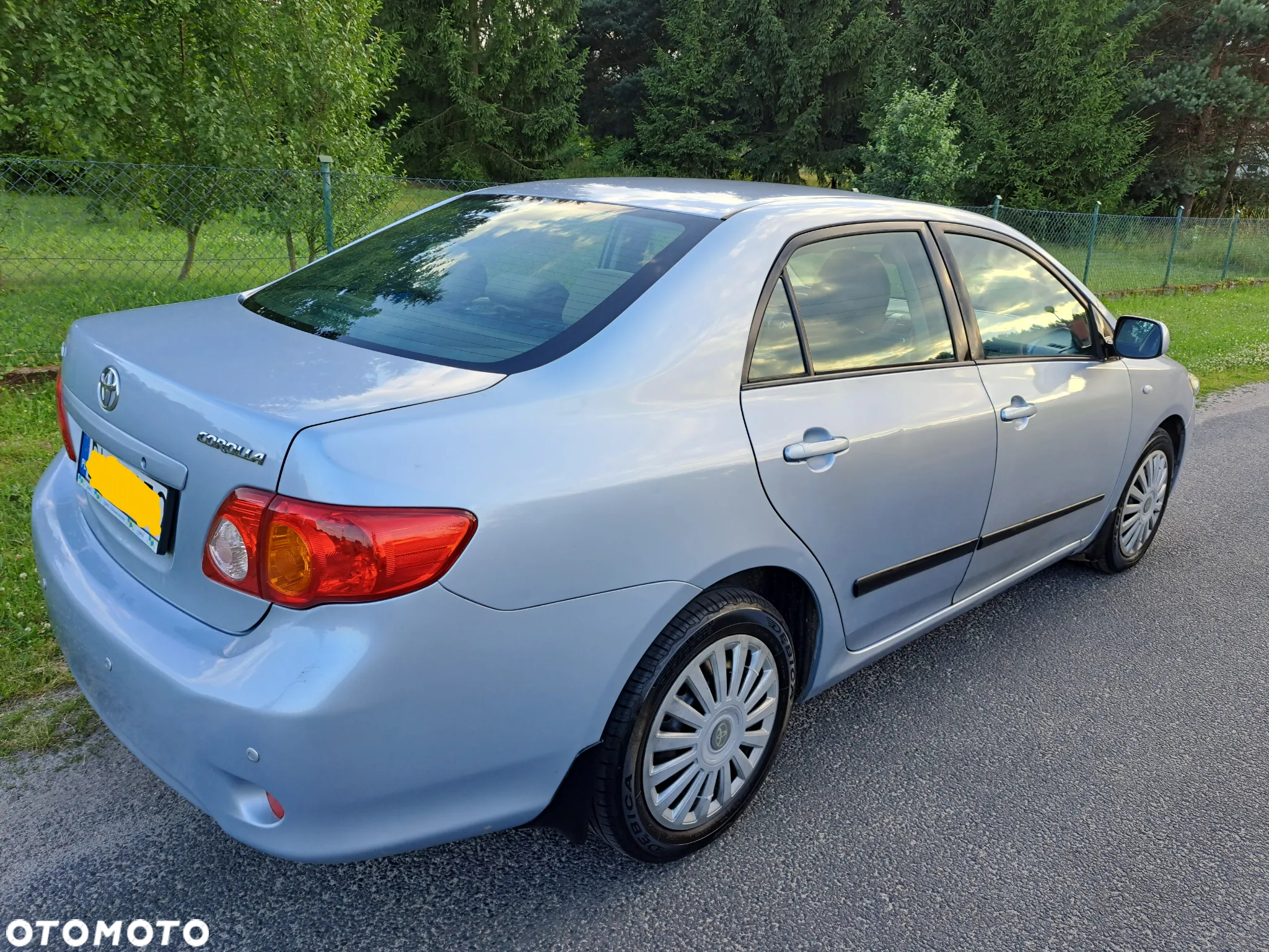 Toyota Corolla 1.6 VVT-i Luna - 2