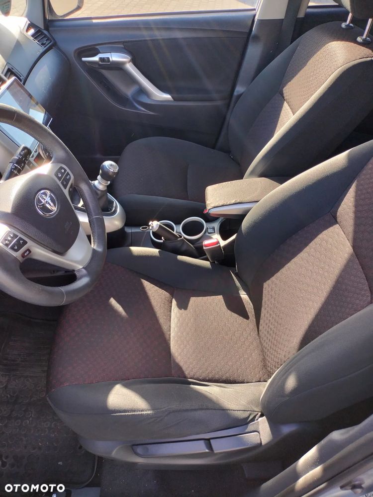 Toyota Verso 2.0 D-4D Sol - 9