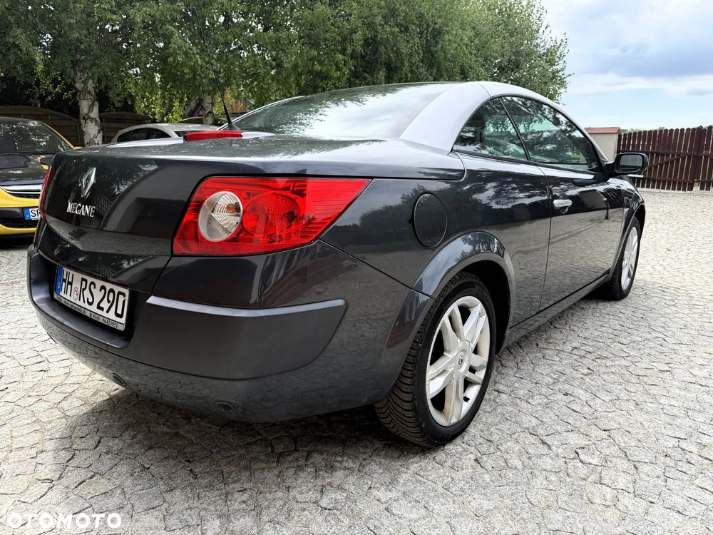 Renault Megane 1.6 Privilege - 10