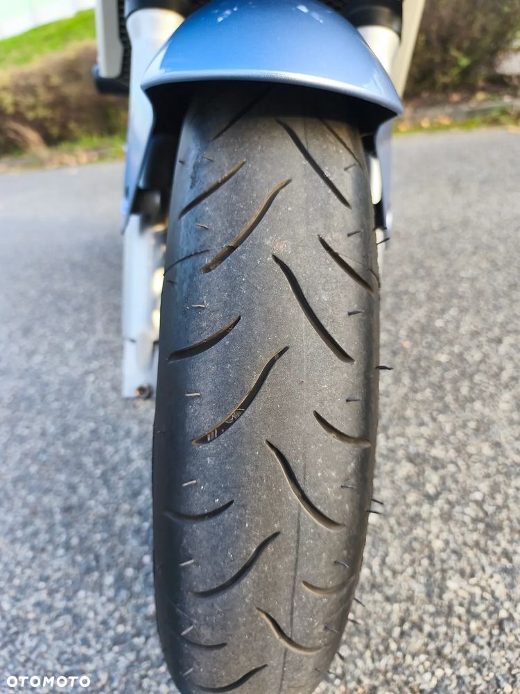 Suzuki SV - 26