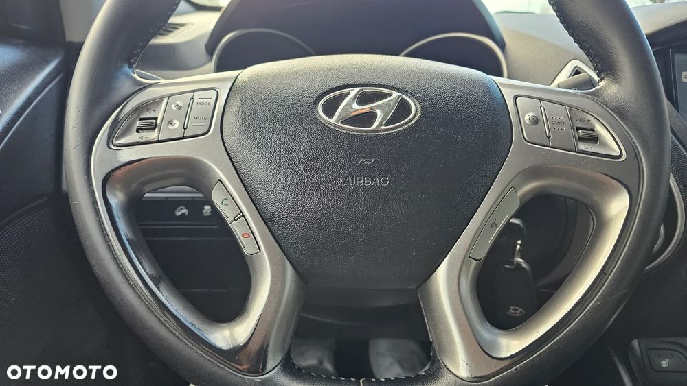 Hyundai ix35 2.0 CRDi Premium 2WD - 25