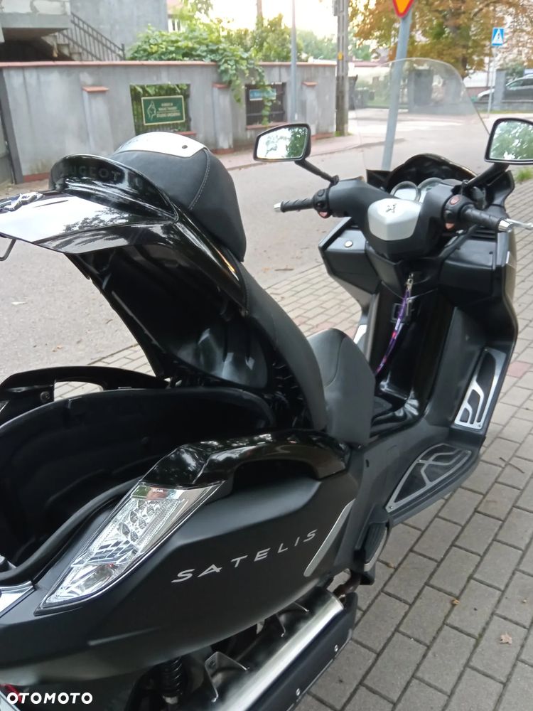 Peugeot Satelis - 19
