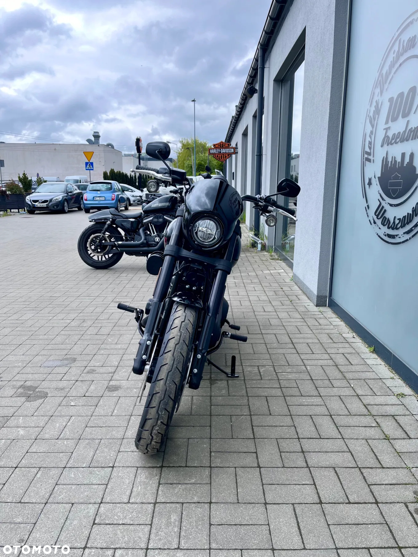 Harley-Davidson Softail Low Rider - 8