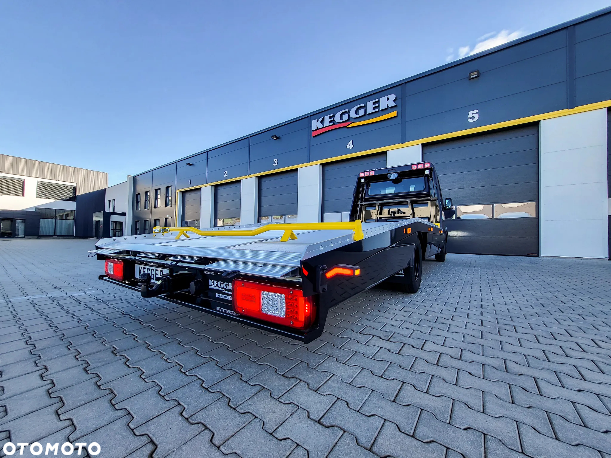 Mercedes-Benz Sprinter 519 3.0 V6 KEGGER  od ręki - 9