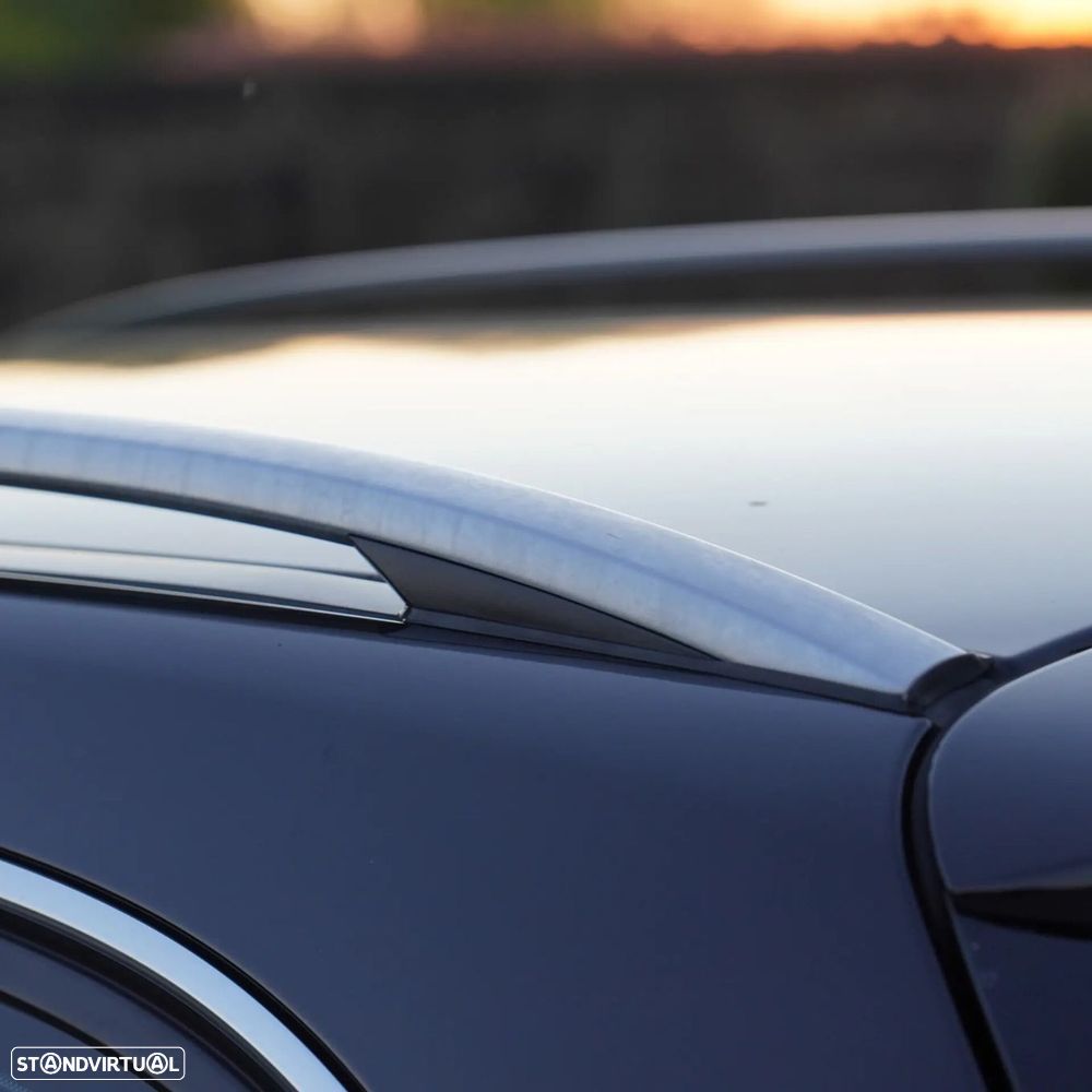 Mercedes-Benz E 300 Bluetec Hybrid Avantgarde - 39