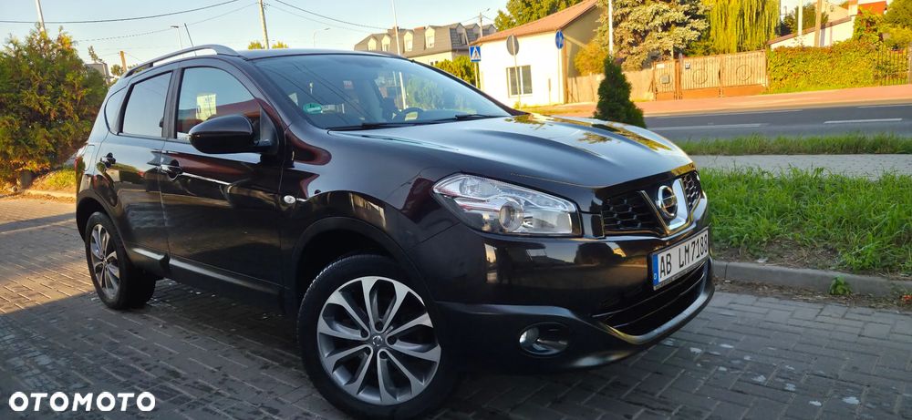 Nissan Qashqai 2.0 dCi DPF tekna - 21