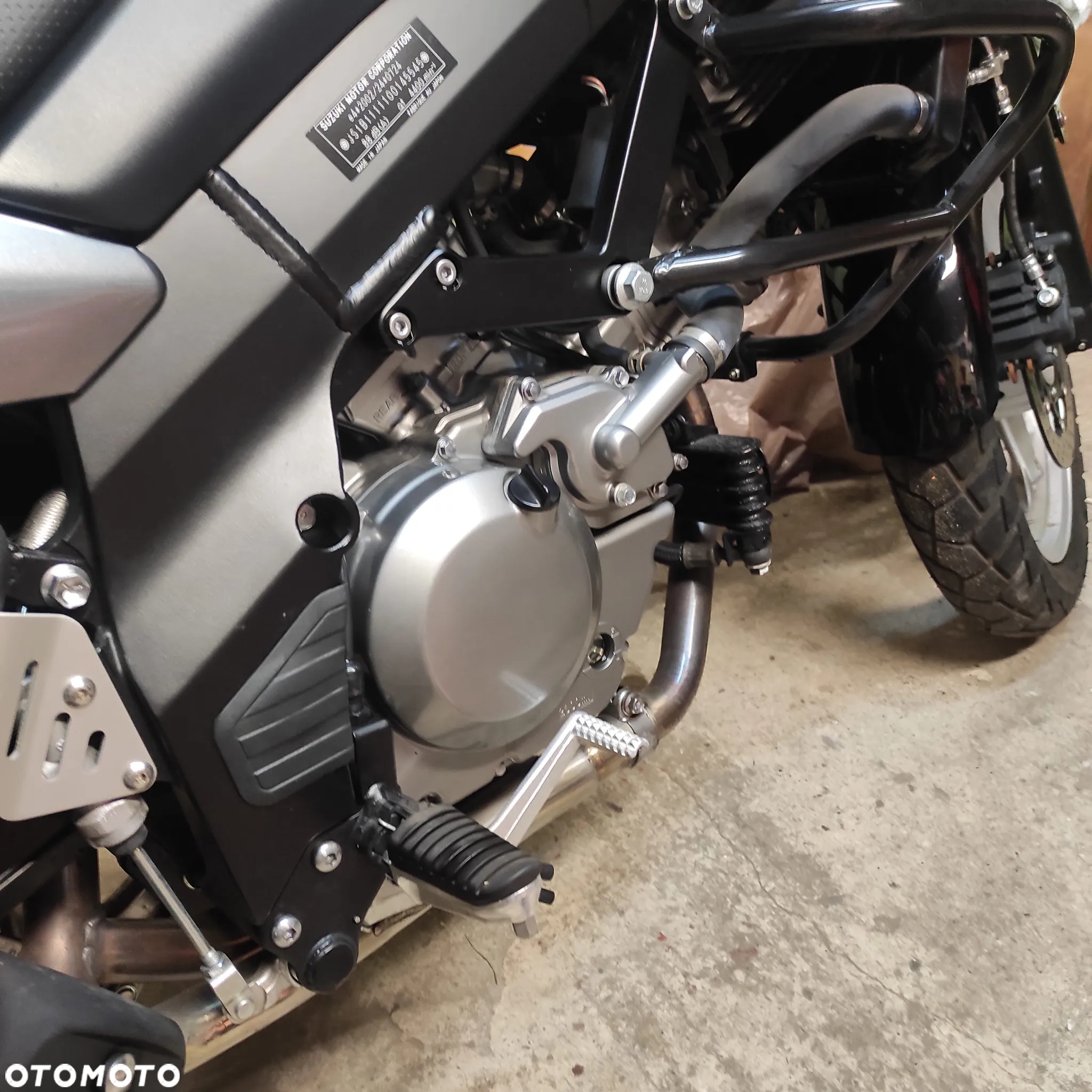 Suzuki DL - 7
