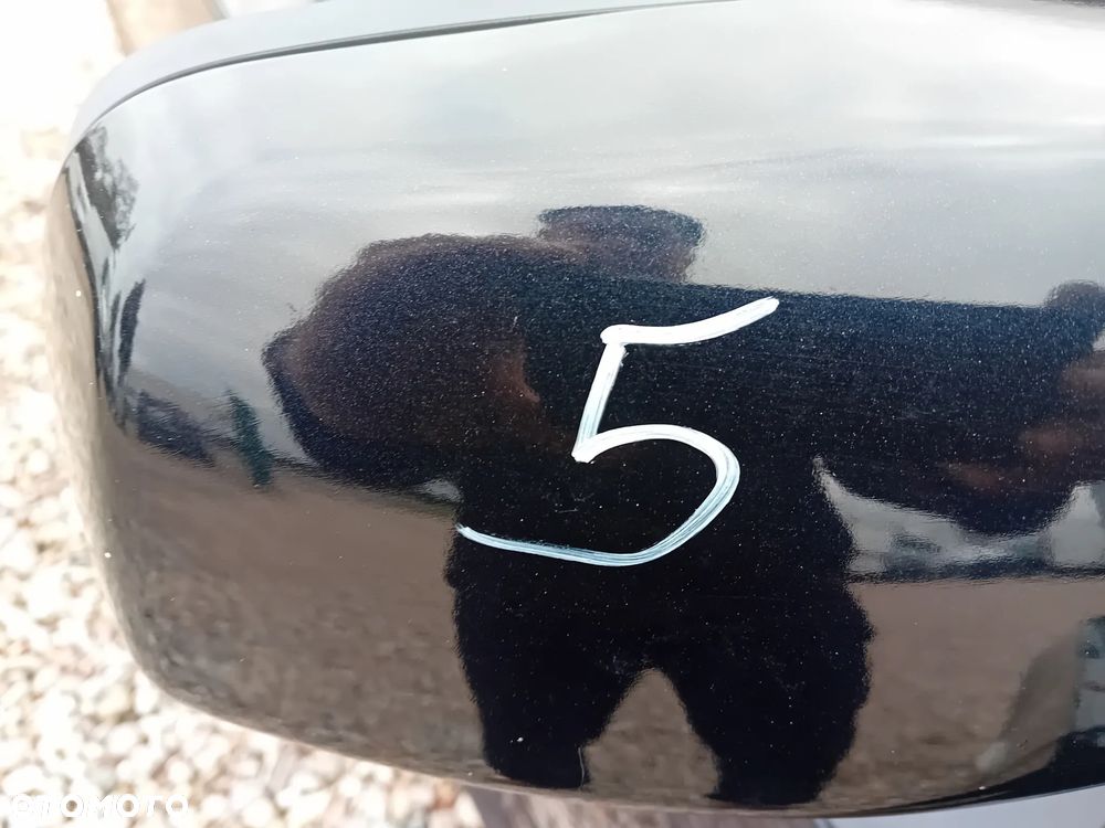 BMW Seria 5 530i - 25