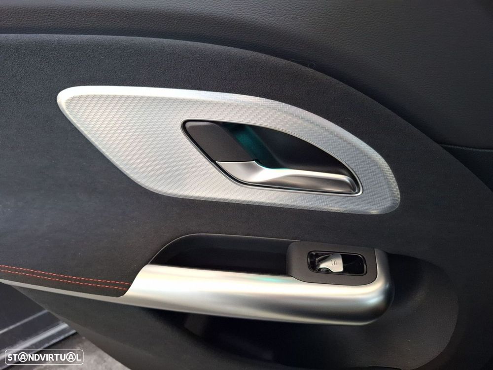 Mercedes-Benz CLA 250+ EQ - 26