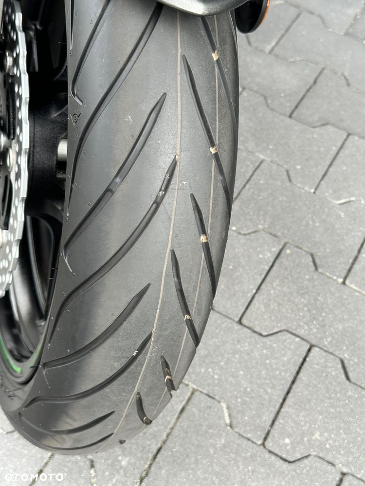 Kawasaki Versys 650 - 22