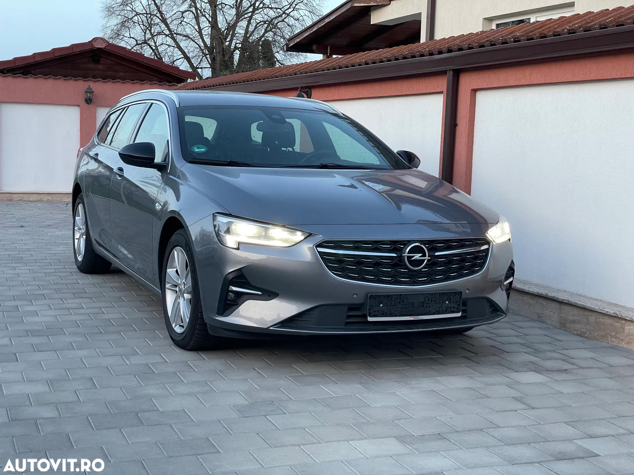 Opel Insignia - 3