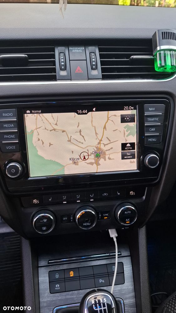 Skoda Octavia 1.6 TDI (Green tec) 4x4 Scout - 14