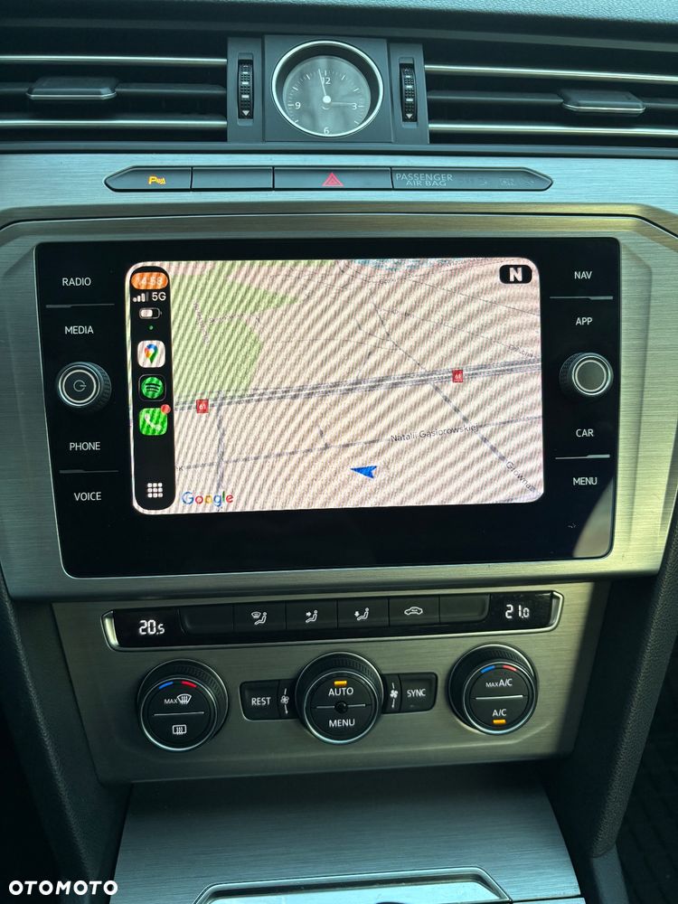 Volkswagen Passat ver-1-4-tsi-bmt-trendline - 14