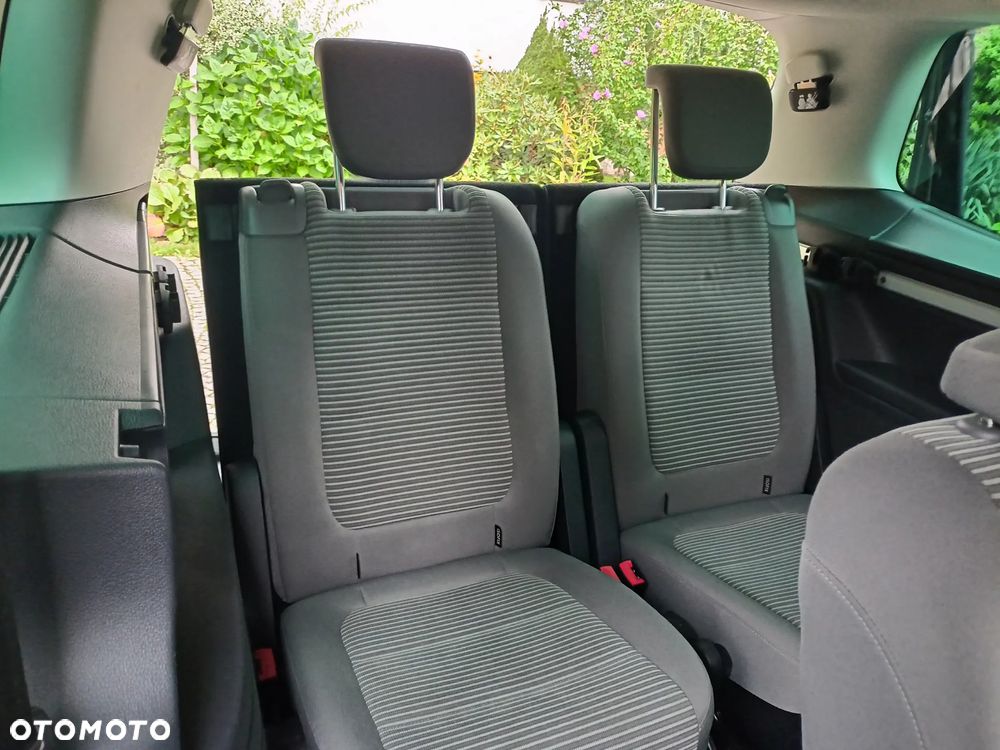Seat Alhambra 2.0 TDI Ecomotive Reference - 16