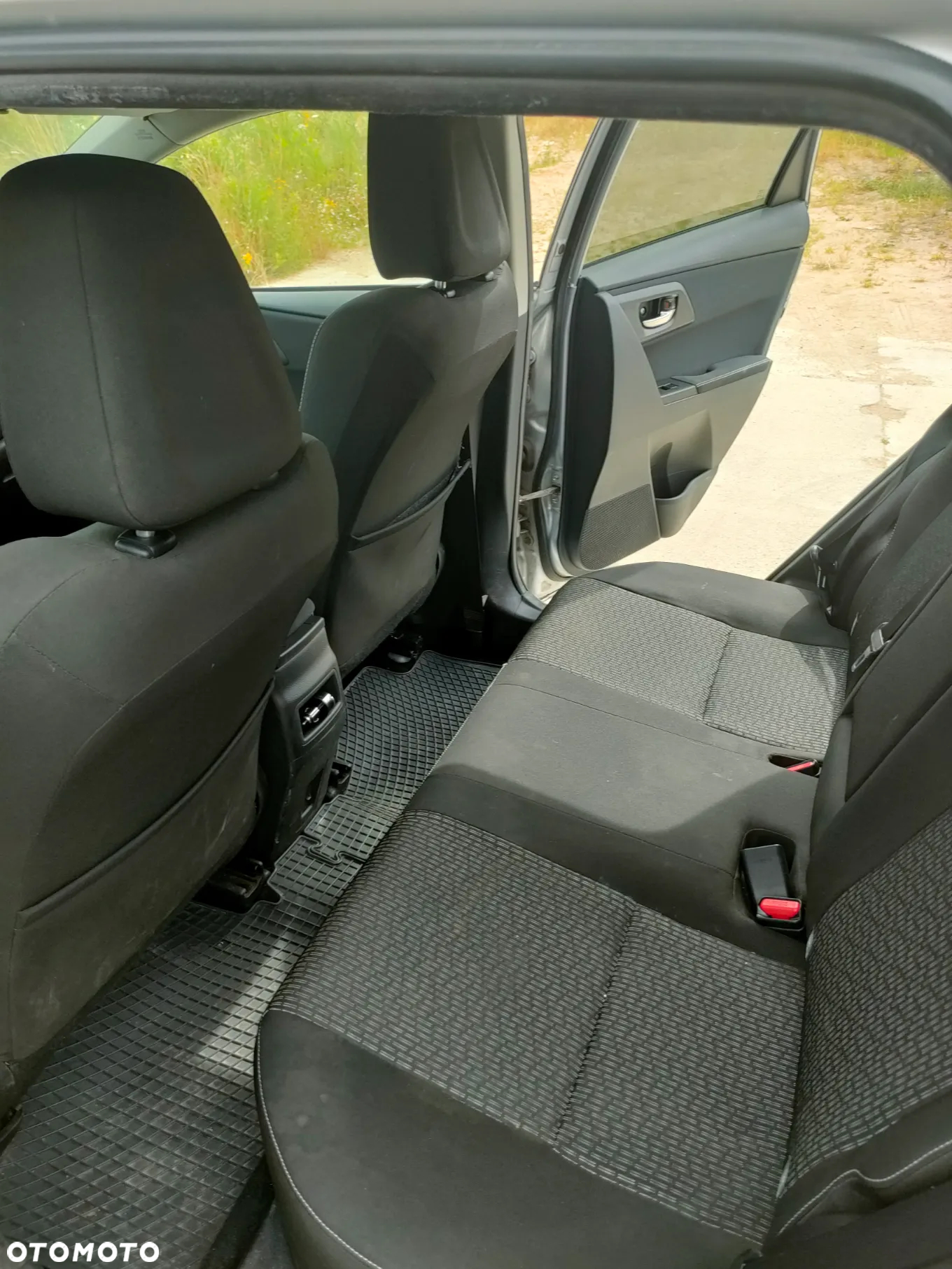 Toyota Auris 1.4 D-4D Business Edition - 11