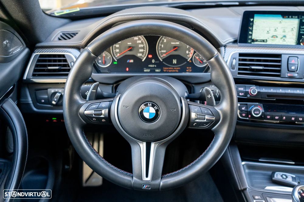 BMW M4 Auto - 10